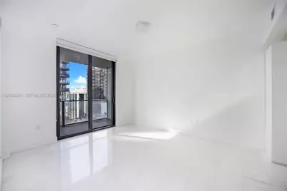 1010 Brickell Ave #2708, Miami, FL 33131 - Photo 5