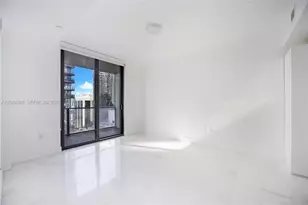 1010 Brickell Ave, Miami, FL 33131 - Photo 5