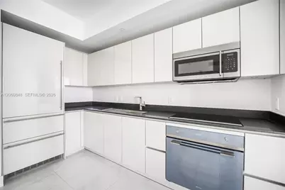 1010 Brickell Ave #2708, Miami, FL 33131 - Photo 1