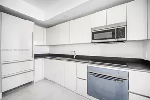 1010 Brickell Ave, Miami, FL 33131 - Photo 1