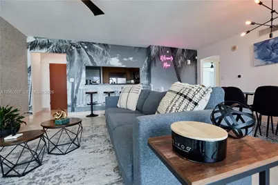 31 SE 5th St #3201, Miami, FL 33131 - Photo 3