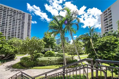 600 Three Islands Blvd #911, Hallandale Beach, FL 33009 - Photo 31