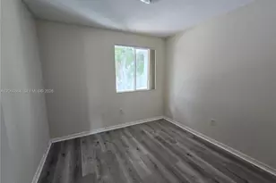 1442 SE 24th Ct, Homestead, FL 33035 - Photo 9