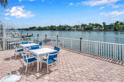 5700 Collins Ave #15D, Miami Beach, FL 33140 - Photo 39