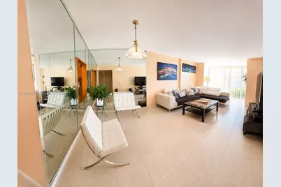1000 Parkview Dr #505, Hallandale Beach, FL 33009 - Photo 3