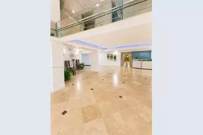 1000 Parkview Dr #505, Hallandale Beach, FL 33009 - Photo 17