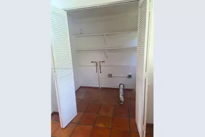 2724 SW 36th Ave, Miami, FL 33133 - Photo 9