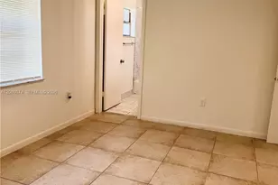 4073 SW 52nd St, Dania Beach, FL 33314 - Photo 15