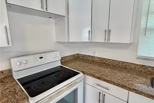 4073 SW 52nd St, Dania Beach, FL 33314 - Photo 3