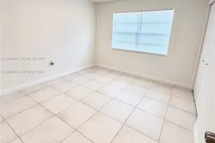 4073 SW 52nd St, Dania Beach, FL 33314 - Photo 3