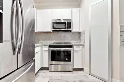 11495 NW 71st St, Doral, FL 33178 - Photo 15