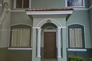 2711 SE 15th Pl, Homestead, FL 33035 - Photo 1