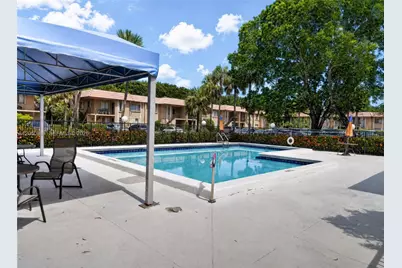 205 Lakeview Dr #103, Weston, FL 33326 - Photo 39