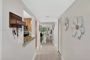 205 Lakeview Dr, Weston, FL 33326 - Photo 13