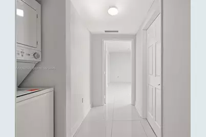6362 Collins Ave #514, Miami Beach, FL 33141 - Photo 29