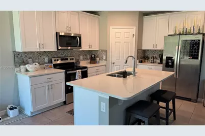17241 Cagan Crossings, Clermont, FL 34714 - Photo 3