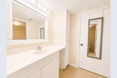 6585 Somerset Dr #103, Boca Raton, FL 33433 - Photo 21