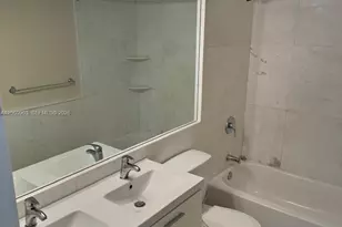 6045 NW 186th St, Hialeah, FL 33015 - Photo 9