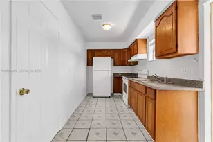 5742 Garfield St, Hollywood, FL 33021 - Photo 9