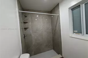 732 SW 6th St, Dania Beach, FL 33004 - Photo 11