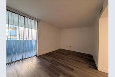 5050 NW 7th St #511, Miami, FL 33126 - Photo 7