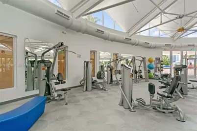 2500 Parkview Dr #2206, Hallandale Beach, FL 33009 - Photo 5