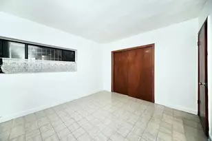 8636 NW 35th Pl, Miami, FL 33147 - Photo 5