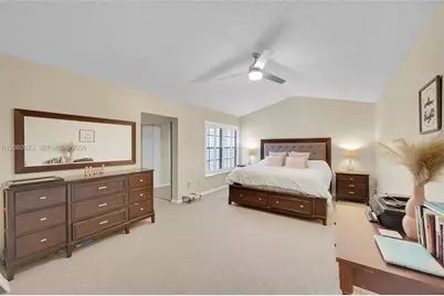 362 Prestwick Cir #3, Palm Beach Gardens, FL 33418 - Photo 23