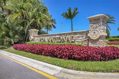 362 Prestwick Cir #3, Palm Beach Gardens, FL 33418 - Photo 1