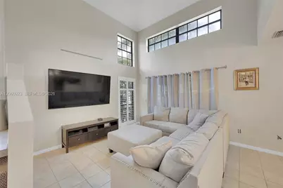362 Prestwick Cir #3, Palm Beach Gardens, FL 33418 - Photo 9