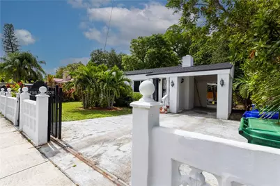 180 NW 67th St, Miami, FL 33150 - Photo 25