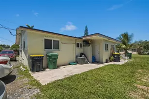 137 NE 1st Ct, Dania Beach, FL 33004 - Photo 3