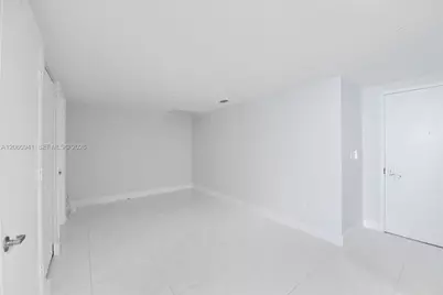495 Brickell Ave #5205, Miami, FL 33131 - Photo 7