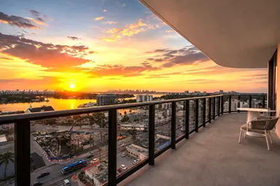 580 72nd St #1410, Miami Beach, FL 33141 - Photo 3