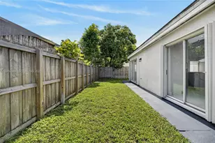 15772 SW 74th Ln, Miami, FL 33193 - Photo 29