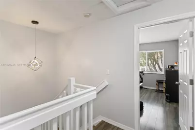 634 NW 208th Dr, Pembroke Pines, FL 33029 - Photo 33