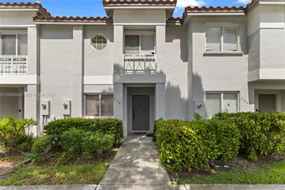 634 NW 208th Dr, Pembroke Pines, FL 33029 - Photo 3
