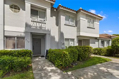 634 NW 208th Dr, Pembroke Pines, FL 33029 - Photo 3