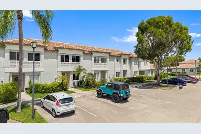 634 NW 208th Dr, Pembroke Pines, FL 33029 - Photo 51