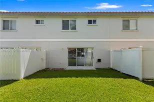 634 NW 208th Dr, Pembroke Pines, FL 33029 - Photo 39