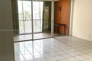 920 NE 199th St, Miami, FL 33179 - Photo 9