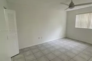 12370 SW 52nd Pl, Cooper City, FL 33330 - Photo 25