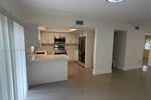 12370 SW 52nd Pl, Cooper City, FL 33330 - Photo 5