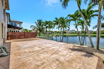 14443 SW 12th Ln, Miami, FL 33184 - Photo 29