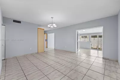2028 SW 103rd Ct #2028, Miami, FL 33165 - Photo 7