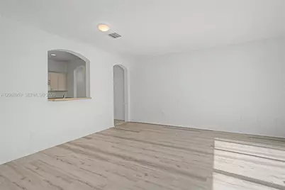 975 NE 42nd Ter #975, Homestead, FL 33033 - Photo 11