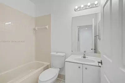 975 NE 42nd Ter #975, Homestead, FL 33033 - Photo 7