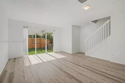 975 NE 42nd Ter #975, Homestead, FL 33033 - Photo 13