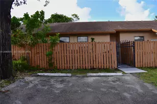 18954 NW 67th Pl, Hialeah, FL 33015 - Photo 1