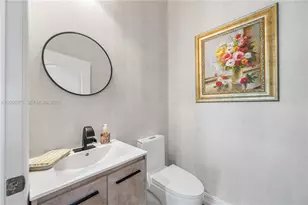 2106 SE 7th St, Pompano Beach, FL 33062 - Photo 15